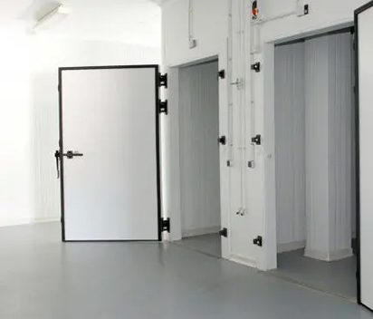 Hinged Door for Cold Room in Efficient Temperature Control