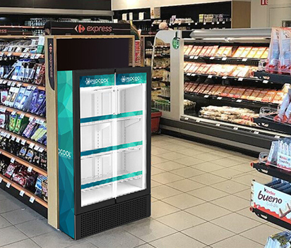 Frameless Chiller Sliding Doors for Sleek Retail Design