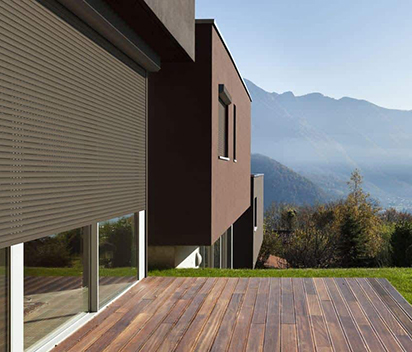 Noise-Reducing Industrial Roller Shutters for Quiet Workspaces