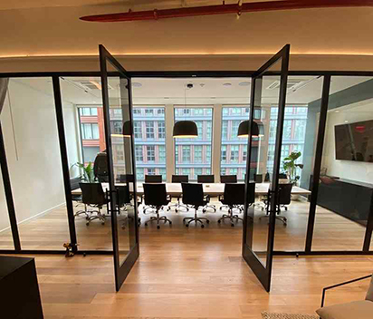 Transparent Swinging Traffic Doors for Showrooms and Retail Spaces