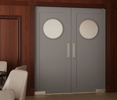 Choosing the Right Finish and Hardware for Heavy-Duty Walk In Cooler Swing Doors